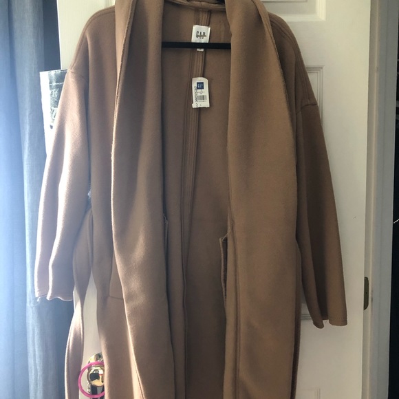 knee length car coat (no buttons/zipper) - Picture 2 of 5
